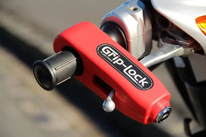 The 5+ BEST Motorcycle Locks (Reviews) in 2022