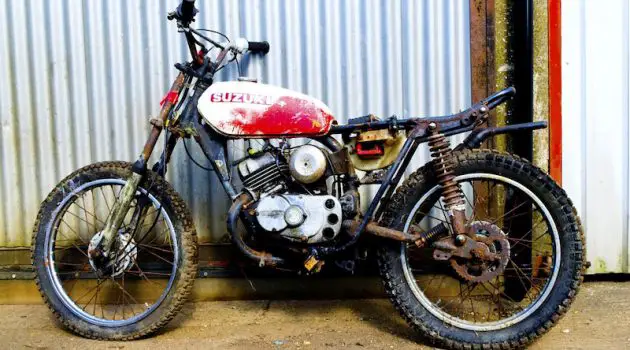 old suzuki motorcycle