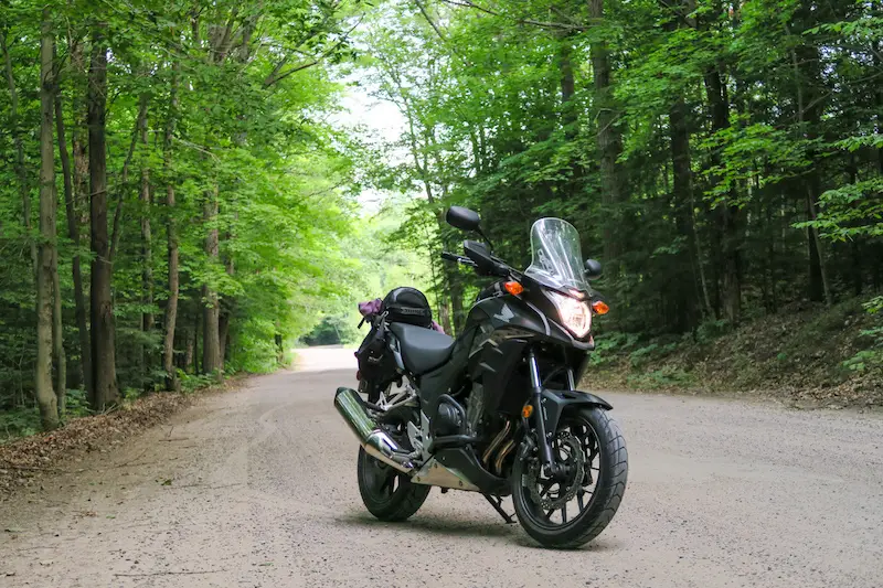 motorcycle cruising in gravenhurst