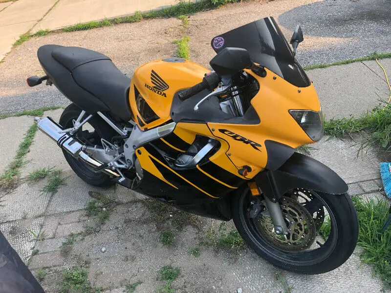 Honda CBR600F4i