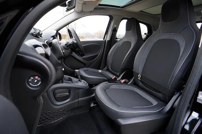 The 5+ BEST Floor Mats for Cars (Reviews) in 2022