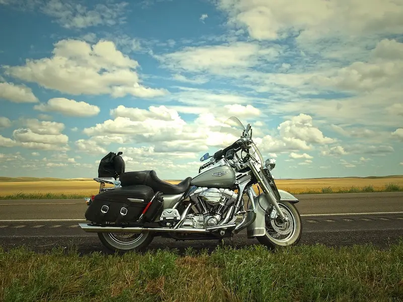 cruiser with tail bag