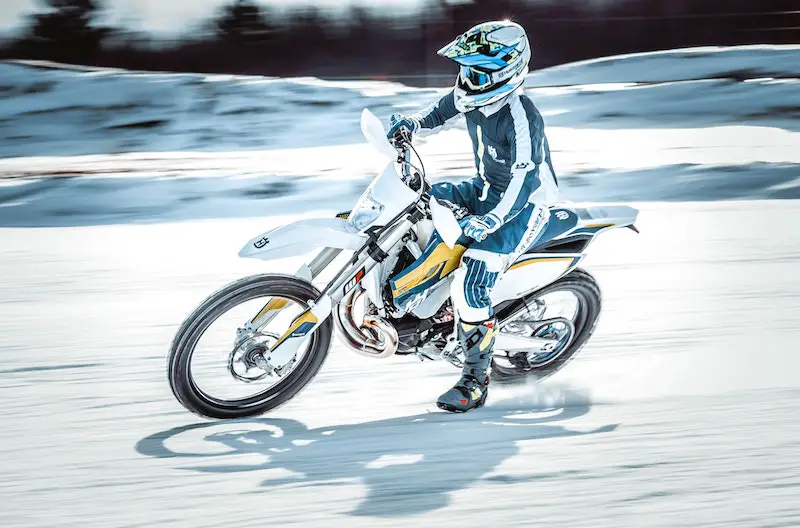 The Best Heated Motorcycle Gear (Reviews) in 2023