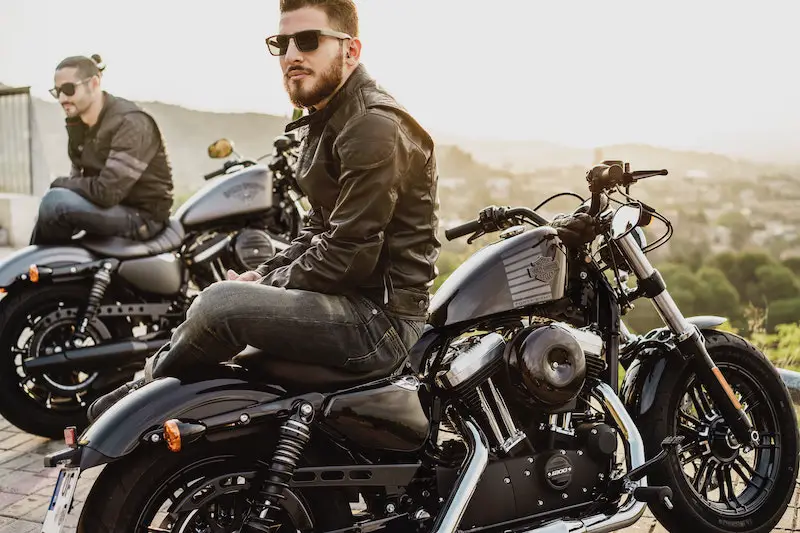 The 3+ Best Motorcycle Chaps (Reviews) in 2023