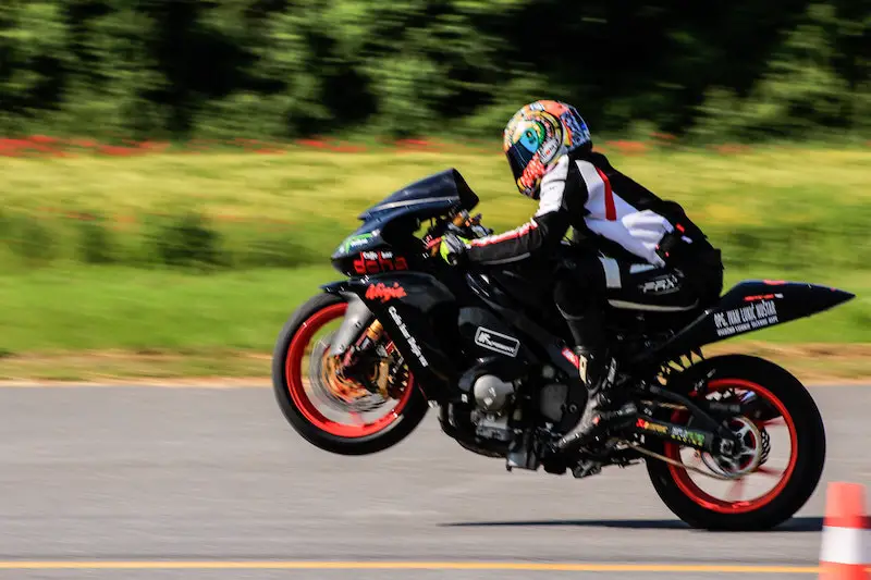 wheelie on a sport bike