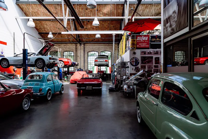 garage workshop storage space